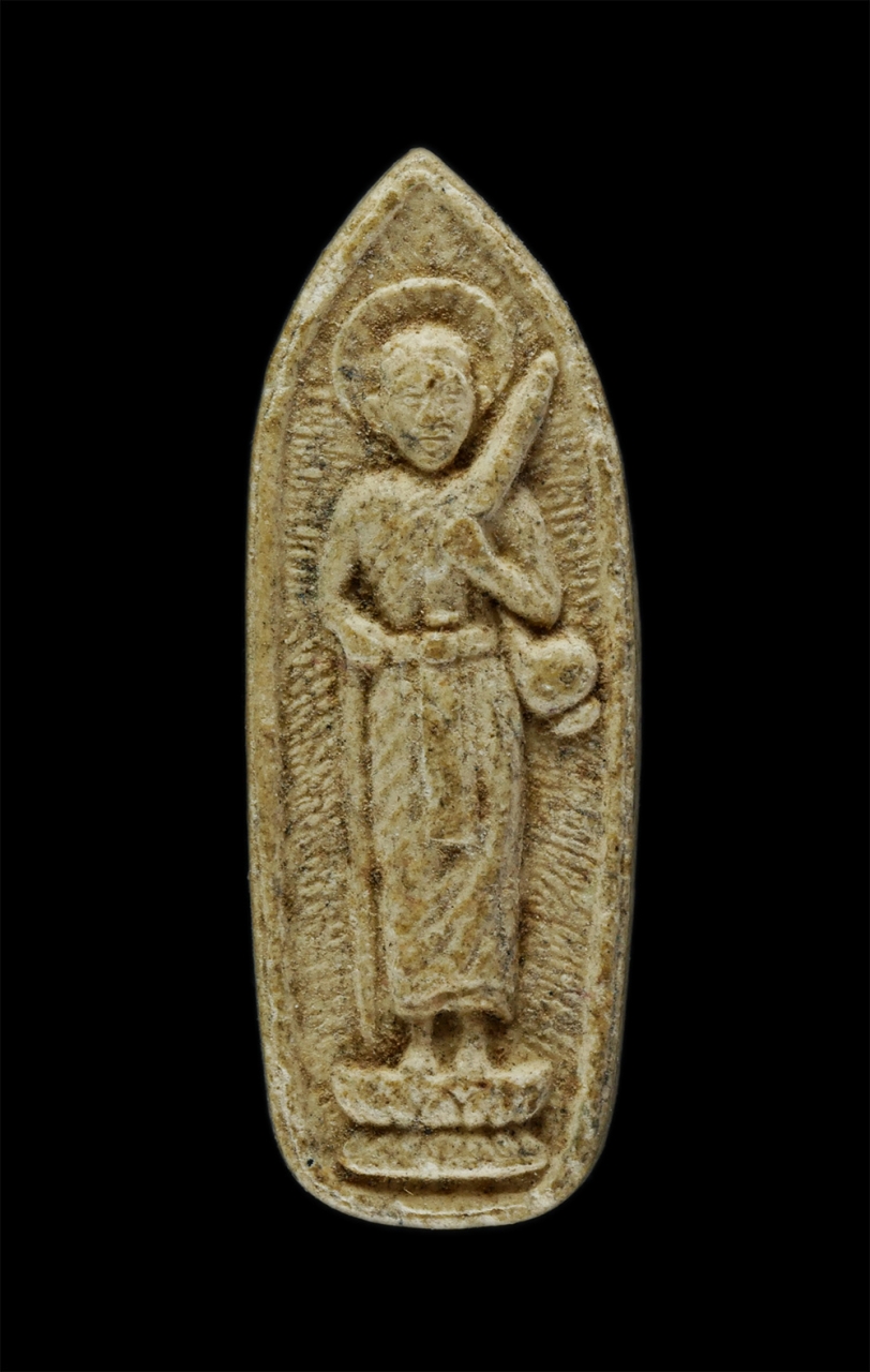 1.jpg - พระสีวลี พระครูบาเหนือชัย โฆสิโต นักบุญแห่งขุนเขา สำนักปฏิบัติธรรมถ้ำป่าอาชาทอง อ.แม่จัน จ.เชียงราย เนื้อผงพุทธคุณ ผงว่าน พระเก่าสวย มวลสารดี(องค์ที่2 [..] | https://kamulet.in.th