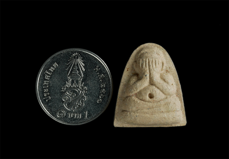 5.jpg - พระปิดตามงคลมหาลาภ หลังยันต์เฑาะว์ หลวงพ่ออาด พุทธญาโณ(พระครูสุทธาสมาธิวัตร) วัดตะพุนทอง อ.เมือง จ.ระยอง เนื้อผงพุทธคุณ ผงว่าน | https://kamulet.in.th