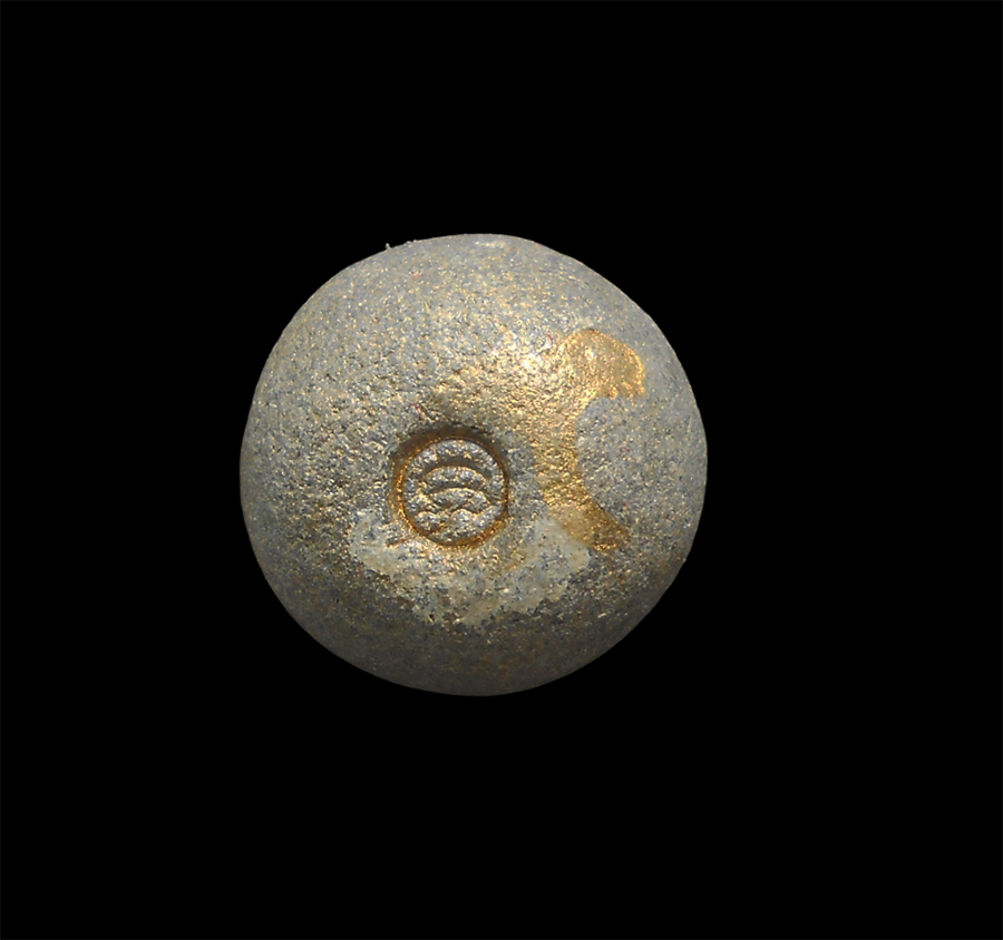 2.jpg - ลูกอมเทพจินดา หลวงพ่อรัตน์ วัดป่าหวาย อ.บ้านค่าย จ.ระยอง อุดสีผึ้งหลวงพ่อทาบ เกษา จีวร หลวงพ่อรัตน์ พร้อมกล่องเดิมๆ น่าเก็บสะสมบูชา(องค์ที่2) | https://kamulet.in.th