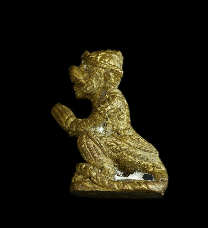 4.jpg - หนุมานวันทา หลวงพ่อเพี้ยน อคฺคธมฺโม (พระครูวิมลสมณวัตร)วัดเกริ่นกฐิน อ.บ้านหมี่ จ.ลพบุรี ปี2559 เนื้อทองเหลือง | https://kamulet.in.th