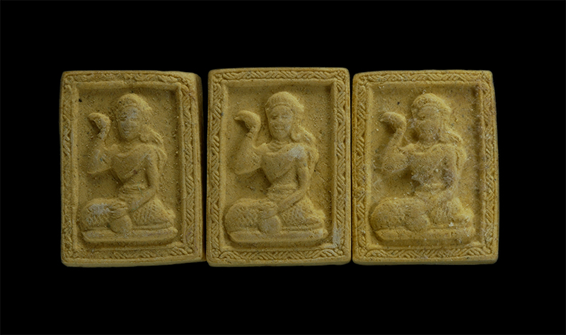 3.jpg - แม่นางกวัก วัดมาบตอง ต.หนองละลอก อ.บ้านค่าย จ.ระยอง งานผูกพัทธสีมาวัดมาบตอง ปี2547 เกจิสายระยอง หลวงพ่อสาคร หลวงพ่อสิน ร่วมปลุกเสก เนื้อผงพุทธคุณ ผงว่ [..] | https://kamulet.in.th