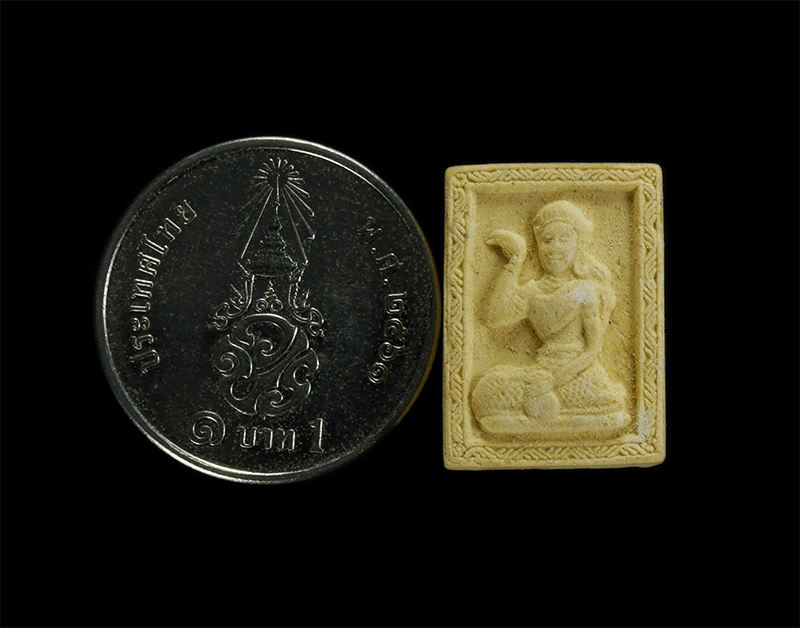 6.jpg - แม่นางกวัก วัดมาบตอง ต.หนองละลอก อ.บ้านค่าย จ.ระยอง งานผูกพัทธสีมาวัดมาบตอง ปี2547 เกจิสายระยอง หลวงพ่อสาคร หลวงพ่อสิน ร่วมปลุกเสก เนื้อผงพุทธคุณ ผงว่ [..] | https://kamulet.in.th