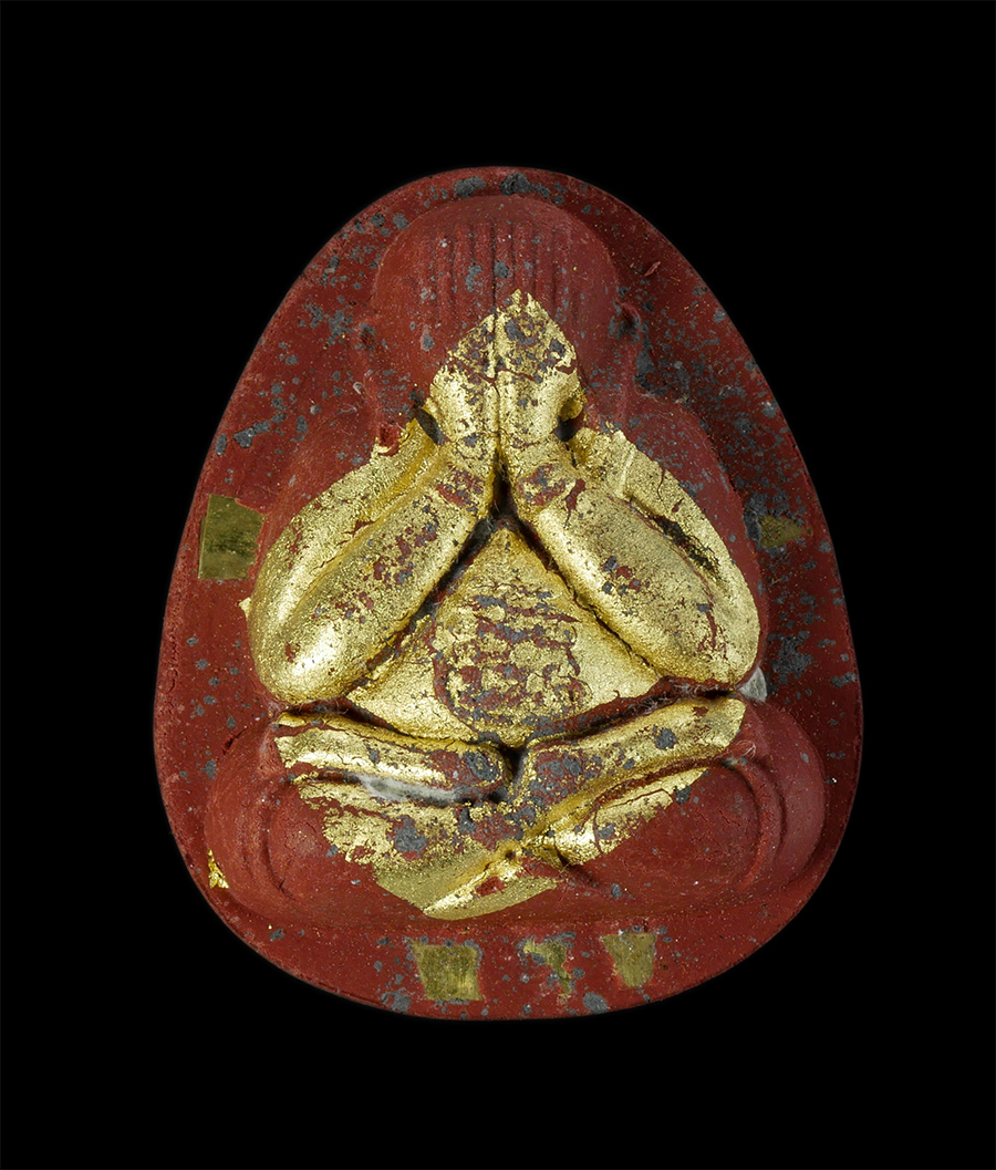 3.jpg - พระผงปิดตาหลังแบบ รุ่นมหารวย หลวงปู่นิ่ม วัดพุทธมงตล จ.สุพรรณบุรี ปี 2566 เนื้อชานหมาก ปิดทองในพิมพ์  ตะกรุด5 ดอก หมายเลข 132 | https://kamulet.in.th