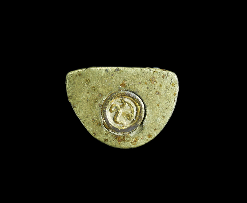 4.jpg - รูปหล่อหลวงปู่ฉุย สุจิติโต(พระครูไพบูลย์อรรกิจ) วัดนาตาขวัญ อ.เมือง จ.ระยอง เนื้อทองเหลือ ตอกโค๊ต ฉ | https://kamulet.in.th