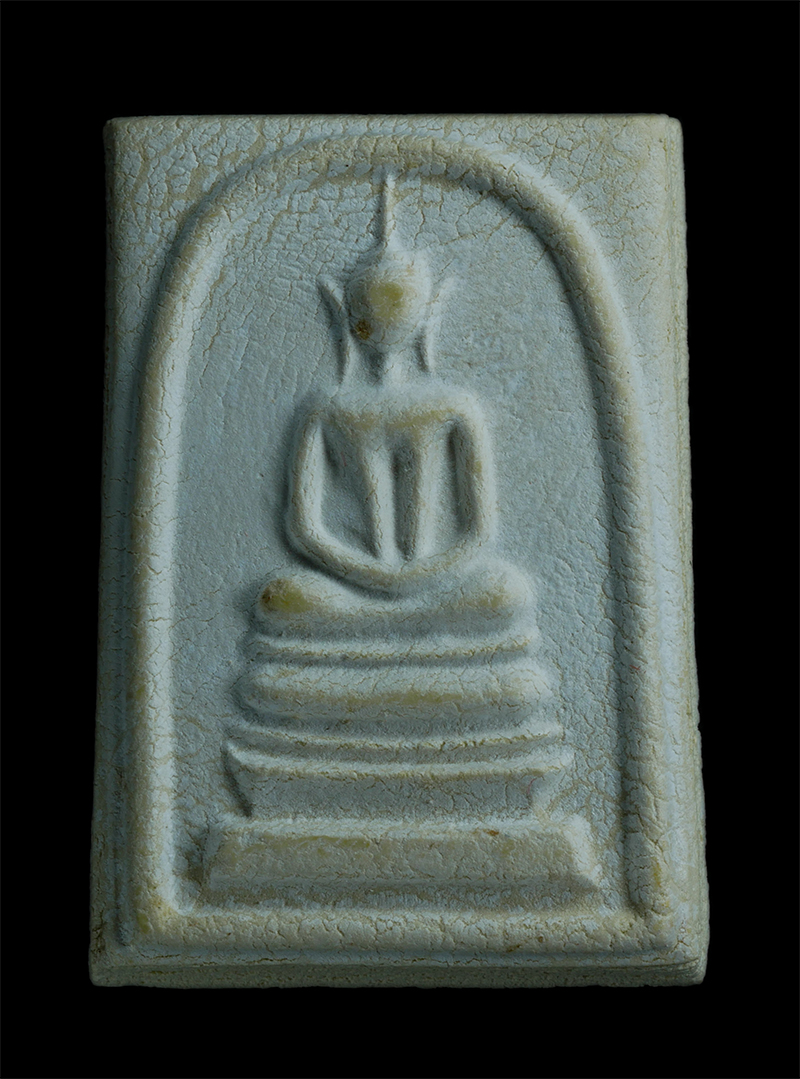 1.jpg - พระสมเด็จ หลวงปู่อินทร์ ธมมโฆโส วัดศรัทธาวารินทร์ ต.ศรีณรงค์ อ.ชุมพลบุรี จ.สุรินทร์ รุ่นยกช่อฟ้า 90 พ.ศ.2545 เนื้อผงพุทธคุณ ผงว่าน (องค์ที่1)  | https://kamulet.in.th