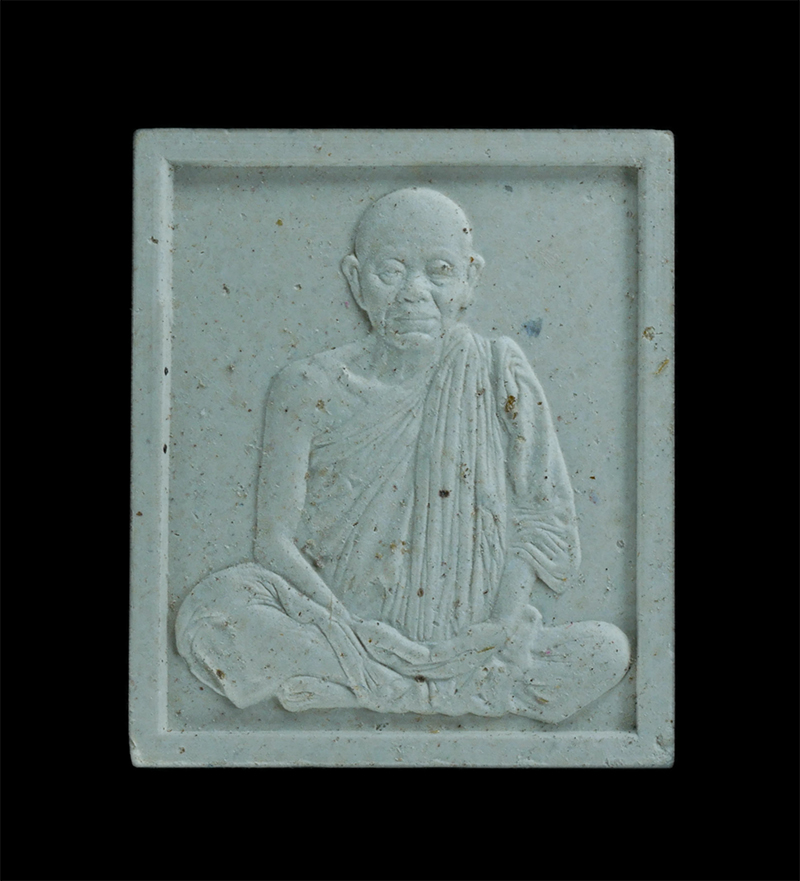 1.jpg - พระผงหลวงพ่อคูณ ปริสุทโธ วัดบ้านไร่ จ.นครราชสีมา รุ่นไป มา ใกล้ ไกล ปลอดภัยทั่วโลก ปี2539 เนื้อผงพุทธคุณ ผงว่าน พระสวยพร้อมก | https://kamulet.in.th