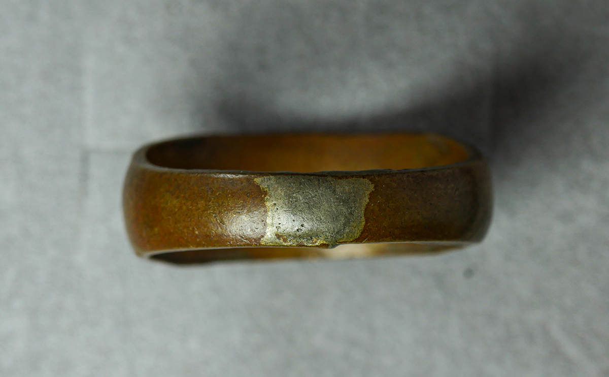 15-2_3.jpg - แหวนเจริญสุข แหวนลงยาเก่าสวย เนื้อโลหะผสม มวลสารดี | https://kamulet.in.th