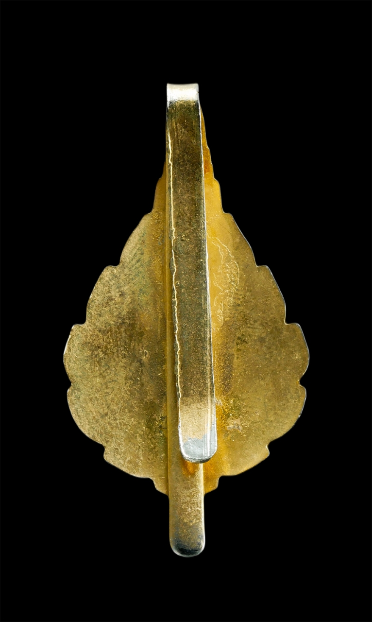 1_1.jpg - แหนบพัดยศ หลวงพ่อฤาษีลิงดำ วัดท่าซุง อุทัยธานี ปี2535 กะไหล่ทอง | https://kamulet.in.th