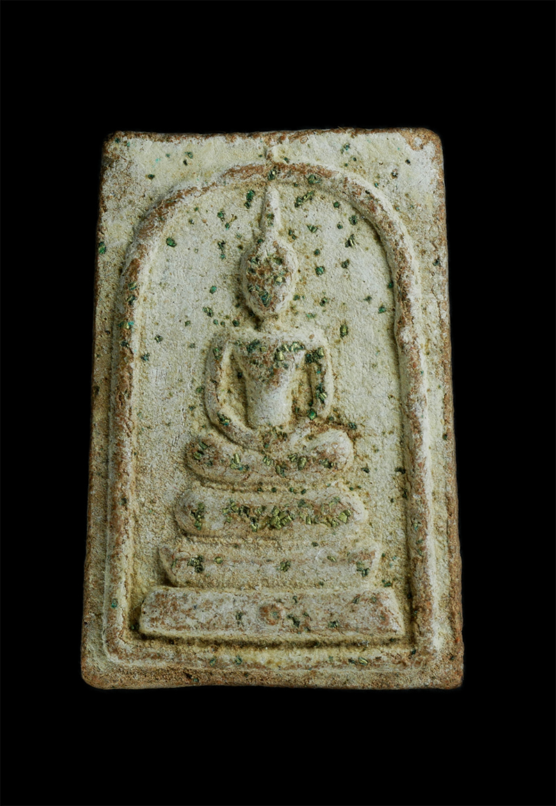 1_0.jpg - พระสมเด็จ เนื้อผงเก่าโรยผงตะไบทองชนวน ฝังตะกรุดเงิน พระเก่าสวย มวลสารดี ไม่ทราบที่ | https://kamulet.in.th