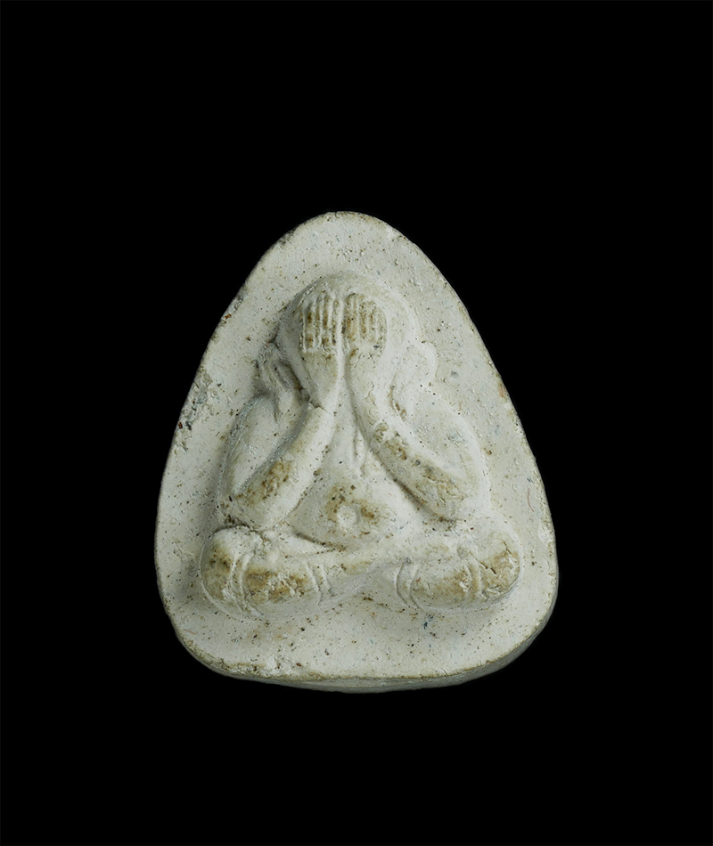 1_0.jpg - พระปิดตาเสาร์ 5 รุ่นลายเซ็นต์ หลวงปู่ม่น วัดเนินตามาก จ.ชลบุรี ปี2536 เนื้อผงพุทธคุณ ผงว่าน พระเก่าสวยพิธีดี พร้อมซ่องเดิม น่าสะสม | https://kamulet.in.th