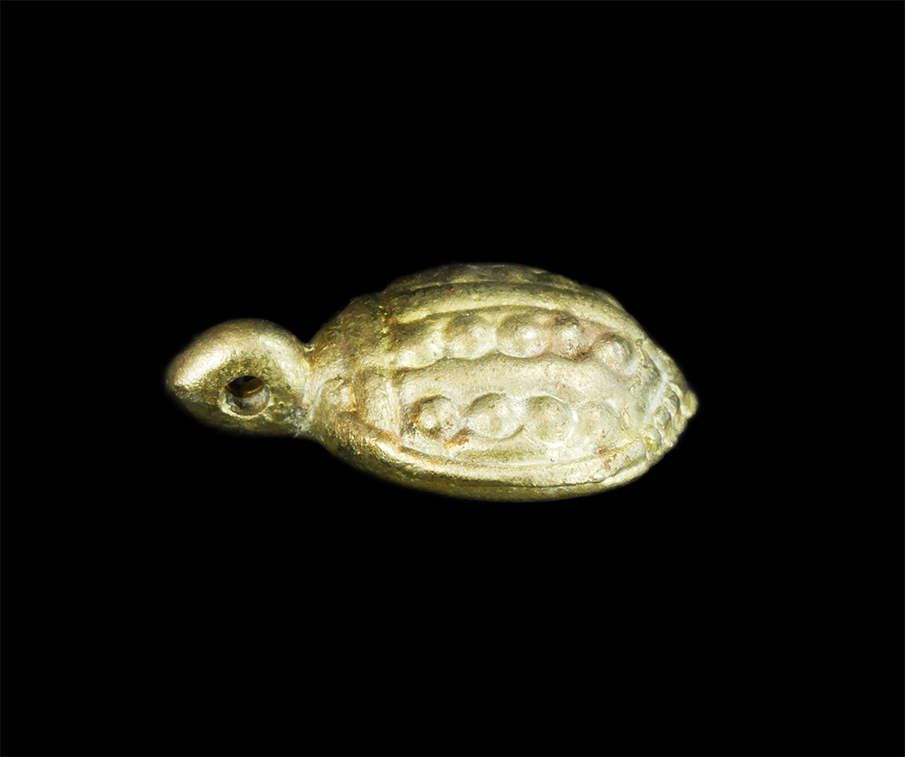 3.jpg - เหรียญพญาเต่าเรือน รุ่น “จงมีเงินทองมหาศาล” หลวงพ่อเงิน วัดบางคลาน (ออกวัดหนองสะแก จ.พิจิตร) เนื้อทองผสม ตอก3โค๊ตหมายเลข114 สร้างน้อย 299 องค์ สวยมาก. [..] | https://kamulet.in.th