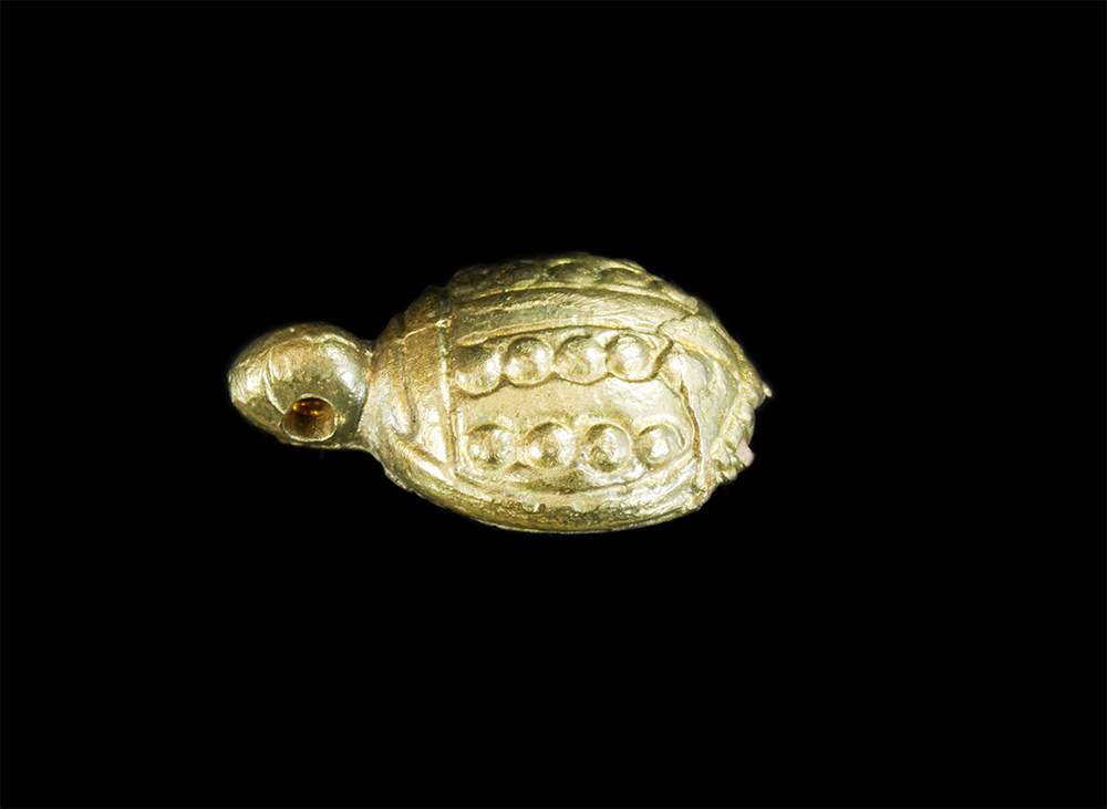 3.jpg - เหรียญพญาเต่าเรือน รุ่น “จงมีเงินทองมหาศาล” หลวงพ่อเงิน วัดบางคลาน (ออกวัดหนองสะแก จ.พิจิตร) เนื้อทองผสม ตอก3โค๊ตหมายเลข144 สร้างน้อย 299 องค์ สวยมาก. [..] | https://kamulet.in.th