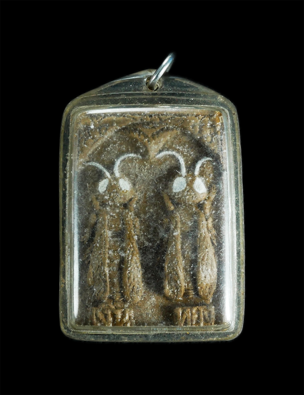 1.jpg - ตัวต่อเงินต่อทองคู่ รุ่น 2 เนื้อผงรังต่อ เนื้อว่าน ฝั่งตะกรุดคู่ ปี2545 หลวงพ่อจืด วัดโพธิเศรษฐีวนาราม จ.นครปฐม พระสวยมากไขว่านขึ้นทั่วองค์พระ สร้างน้ [..] | https://kamulet.in.th