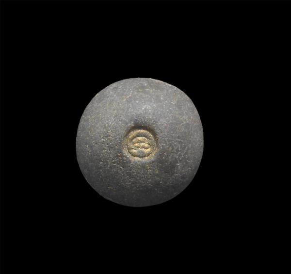 ลูกอมเทพจินดา หลวงพ่อรัตน์ วัดป่าหวาย อ.บ้านค่าย จ.ระยอง อุดสีผึ้งหลวงพ่อทาบ เกษา จีวร หลวงพ่อรัตน์ พร้อมกล่องเดิมๆ น่าเก็บสะสมบูช [..] | https://kamulet.in.th