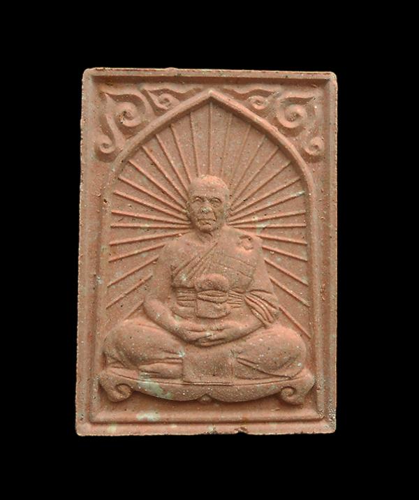 พระผงพรายกุมาร พิมพ์เศียรเล็ก หลวงพ่อรัตน์ วัดป่าหวาย จ.ระยอง เนื้อผงพุทธคุณ เนื้อว่านสบู่เลือด ตะกรุดเงินคู่ ปี2559 พระสวยมวลสารด [..] | https://kamulet.in.th