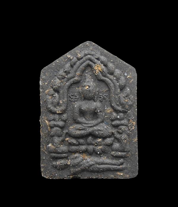 พระขุนแผน 7รอบ พิมพ์เล็ก หลังฝังพลอยเสก ปี2555 เนื้อผงพุทธคุณ ผงพรายกุมาร ผงว่านใบลาน หลวงพ่อสิน(พระครูสุภัททาจารคุณ) วัดละหารใหญ่ [..] | https://kamulet.in.th