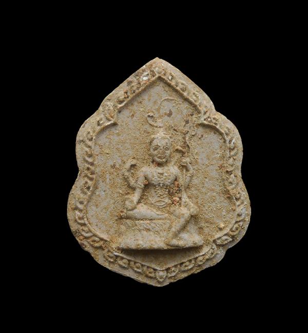 พระอิศวร  วัดโกรกแก้ววงพระจันทร์ ต.หนองไม้แก่น อ. แปลงยาว จ.ฉะเชิงเทรา หลวงปู่ทิม วัดละหารไร่ ปลุกเสก ปี2515-2516 | https://kamulet.in.th