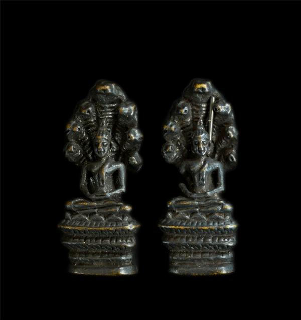 พระนาคปรกลอยองค์ รุ่นแรก หลวงพ่อสาคร วัดหนองกรับ รุ่นชินบัญชร อายุครบ 5 รอบ พ.ศ.2540 เนื้อทองแดงรมดำ พระเก่าสวย น่าเก็บสะสมบูชา หล [..] | https://kamulet.in.th