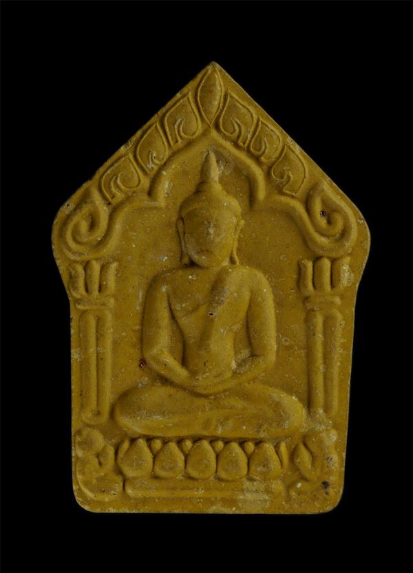 ขุนแผนผงพรายกุมาร ผงว่าน รุ่นเทพประทานพร หลวงปู่เกลี้ยง มนุญฺโญ (พระครูพิศิษฐชโลปการ) วัดเนินสุทธาวาส จ.ชลบุรี ปี2557 หลวงปู่เกลี้ [..] | https://kamulet.in.th