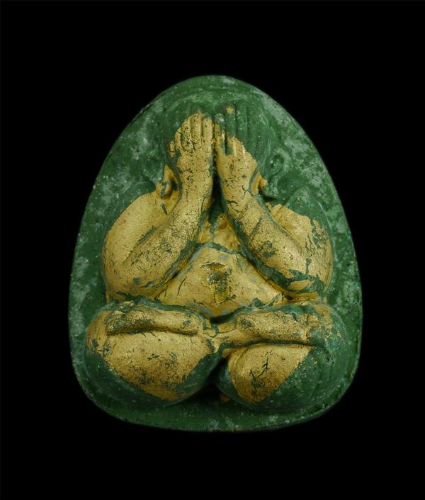 พระปิดตายันต์ดวงเล็ก หลวงปู่โต๊ะ เนื้อผงเขียว ปิดทองในพิมพ์ เลข97 พิมพ์เล็ก ปี2565 วัดถ้ำสิงโตทอง จ.ราชบุรี วัตถุประสงค์เพื่อถวายจ [..] | https://kamulet.in.th