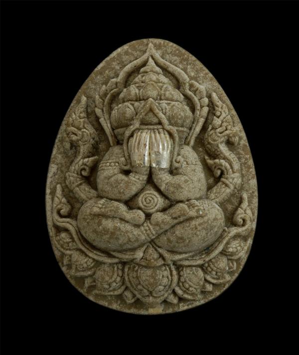 พระปิดตาพังพะกาฬ รุ่นโคตรรวย หลวงปู่อิ่ม ปญฺญาวุโธ (พระราชมงคลวชิรปัญญา ) วัดทุ่งนาใหม่ จ.นครศรีธรรมราช เลข44 ปี2566 | https://kamulet.in.th