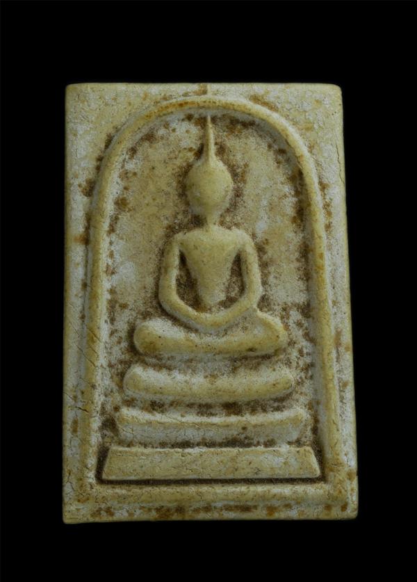 พระสมเด็จพิมพ์ใหญ่หลวงพ่อทอง วัดธงหงษ์ ต.กะเฉด อ.เมือง จ.ระยอง เนื้อผงพุทธคุณ ผงว่าน พระเก่าสวย มวลสารดี | https://kamulet.in.th