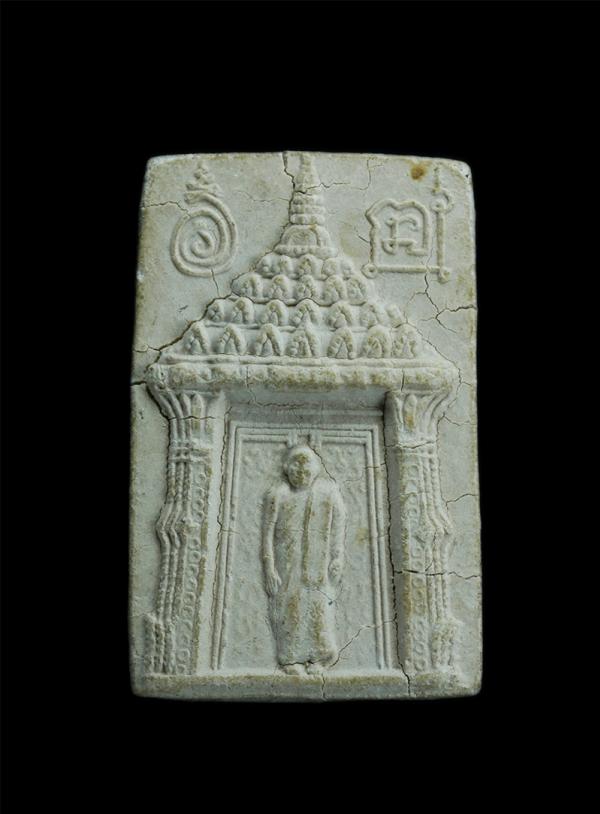 พระผงรูปเหมือนหลวงพ่อไปล่ วัดบางบัว กทม. พระเก่าน่าเก็บสะสม เนื้อผงพุทธคุณ ผงว่าน | https://kamulet.in.th