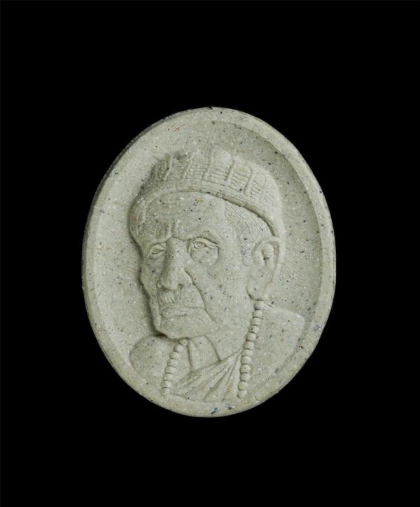 พระผงหลวงปู่หมุน ฐิตสีโล รุ่นเจ้าสัวล่ำซำ ผสมมวลสาร รุ่นแรก ปี2542 พระเก่าสวยมวลสารดี พร้อมกล่องเดิมๆ น่าสะสม | https://kamulet.in.th