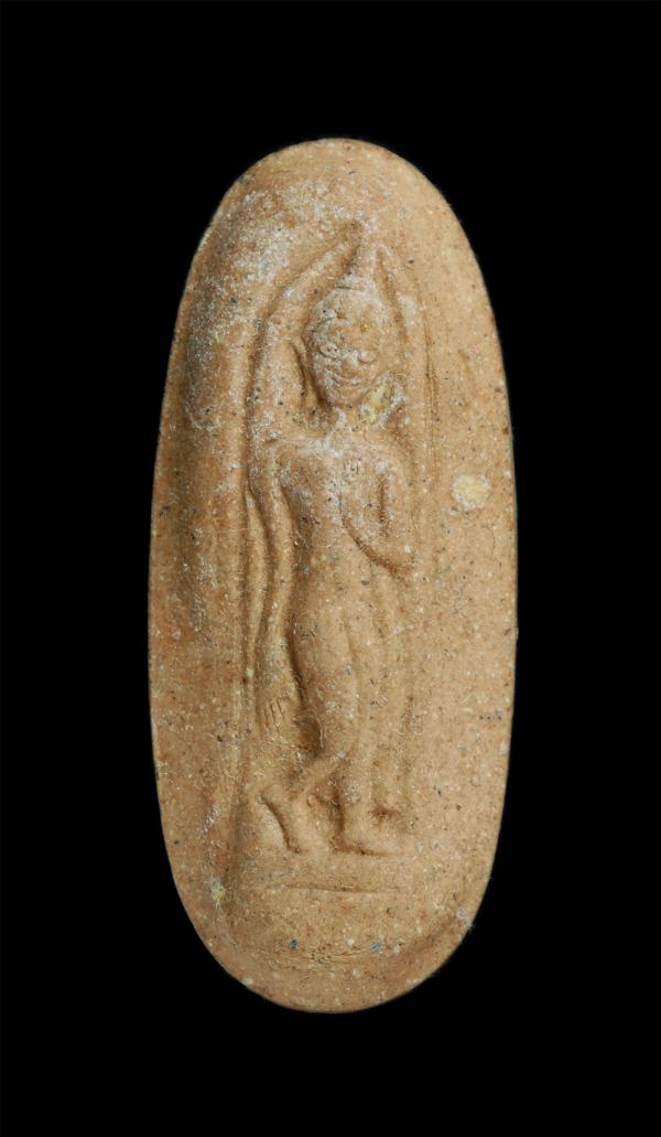 พระลีลา เนื้อกระเบื้องพระอุโบสถ อายุเก่าแก่กว่า 300 ปี วัดชุมพลนิกายารามราชวรวิหาร จ.อยุธยา รุ่นเทอดพระเกียรติ ปี2539 หลวงพ่อ.เมี้ [..] | https://kamulet.in.th