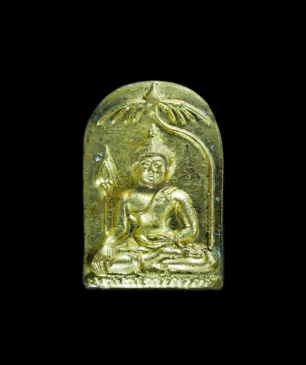 พระเก่าสภาพดีไม่ทราบที่ กระไหล่ทองสวยงาม มีต๊อกโค๊ดด้านหน้า | https://kamulet.in.th