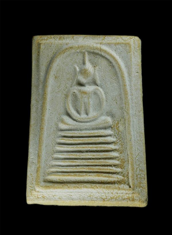 พระสมเด็จหลัง ร.5 พิมพ์เกศไชยโย7ชั้น ปลุกเสกโดย หลวงพ่อสาคร วัดหนองกรับ จ.ระยอง ที่ระลึกงานหล่อพระประทานในอุโบสถ วัดคลองน้ำดำ ปี25 [..] | https://kamulet.in.th