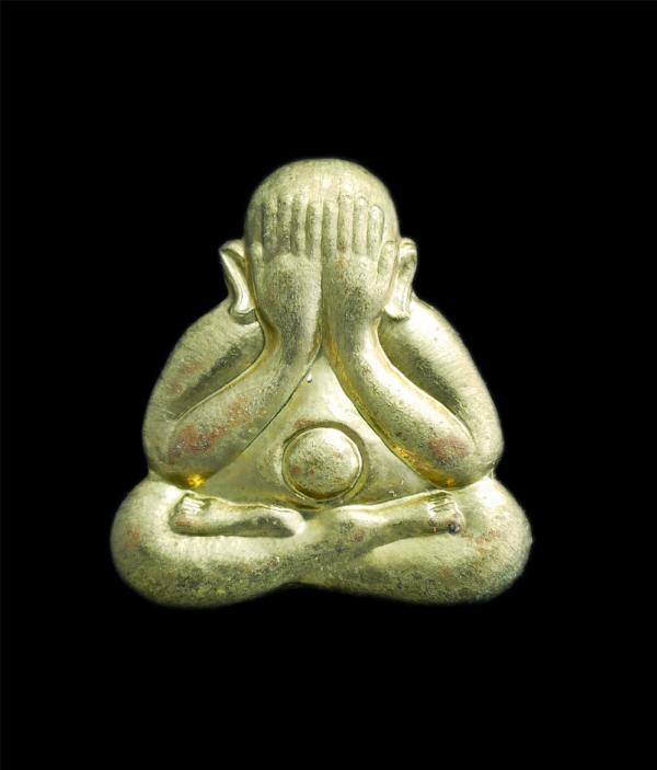 พระปิดตามหาลาภหลังรูปเหมือน หลวงพ่อสิน วัดละหารใหญ่ อ.บ้านค่าย จ.ระยอง ปี2554 เนื้อฝาบาตร พระสวยน่าเก็บสะสม องค์เล็กเหมาะสำหรับเด็ [..] | https://kamulet.in.th