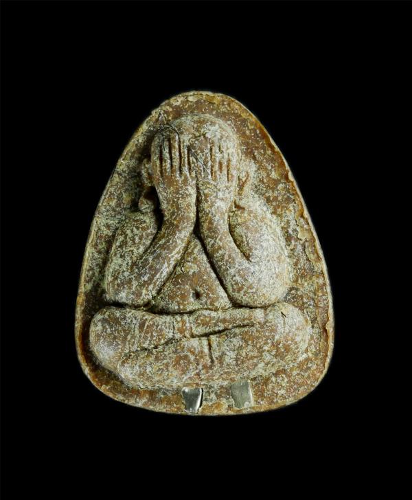 พระปิดตาหลวงปู่โต๊ะ วัดประดู่ฉิมพลี หลังยันต์นะ ตะกรุดเงิน 2ดอก มีเกศาผสมอยู่ในองค์พระ | https://kamulet.in.th