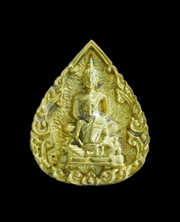 เหรียญหล่อเจ้าสัวพิมพ์ซ้อน หลวงพ่อเชิญ ปุญญสิริ วัดโคกทอง จ.พระนครศรีอยุธยา รุ่นเชิญทรัพย์ หลังยันต์กลับ รุ่น 1 เสาร์ 5 ปี2536 เนื [..] | https://kamulet.in.th