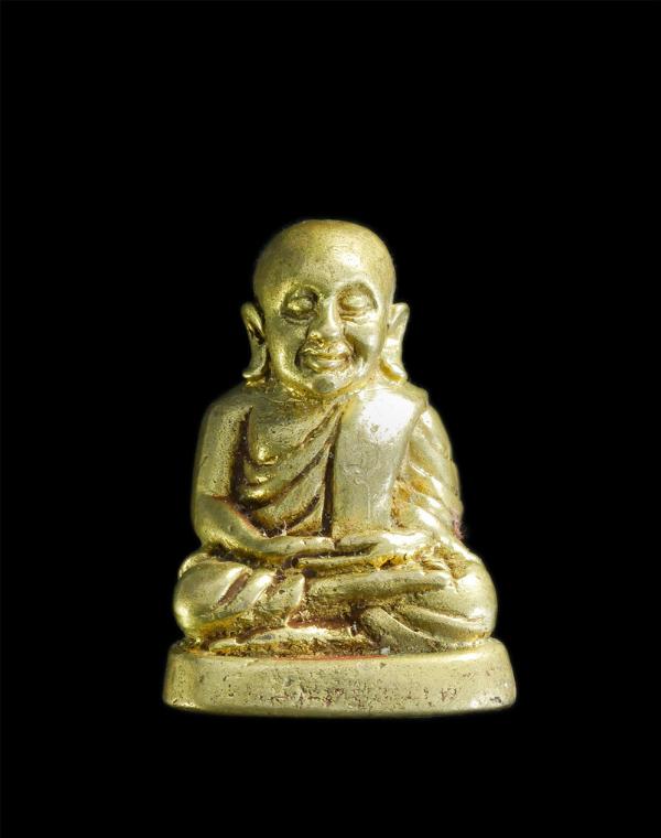 รูปหล่อหลวงพ่อเงิน วัดเขาแปดวา อ.สนามชัยเขต จ.ฉะเชิงเทรา พระพิมพ์นิยม สร้างได้สวยงาม มีรายจารด้านหน้าและฐานพระ พระสร้างน้อยหายาก น [..] | https://kamulet.in.th