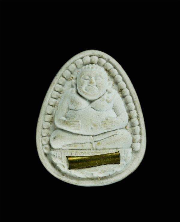 พระสังกัจจายน์ฝังตะกรุดอุดกริ่ง หลวงพ่อคูณ ปริสุทโธ รุ่นพิเศษ วัดบ้านไร่ จ.นครราชสีมา ปี2536 พระสังกัจจายน์ พระแห่งโชคลาภ เนื้อผงผ [..] | https://kamulet.in.th