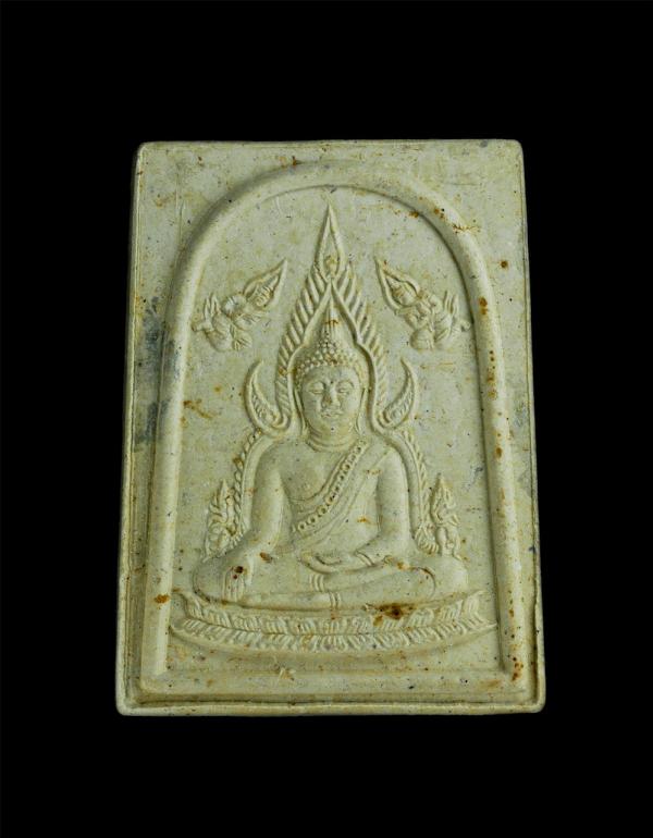 พระพุทธชินราชเนื้อผง ที่ระลึกงานสมโภชพระประธาน วัดเชอรี่ลองบีช แคลิฟอร์เนีย สหรัฐอเมริกา สร้างปี 2538 เนื้อผงพุทธคุณ ผงว่าน พระสร้ [..] | https://kamulet.in.th