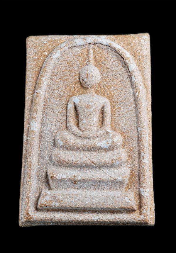 พระสมเด็จเนื้อผงเก่า หลังยันต์ เฑาะว์ ฤ ฤา พระเก่าสวยมวลสารดี | https://kamulet.in.th