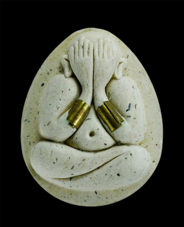 พระปิดตาจัมโบ้ รุ่นปลดหนี้ 168 หลวงปู่หมุน ฐิตสีโล วัดบ้านจาน อ.กันทรารมย์ จ.ศรีสะเกษ ปี2566 เลข2184 ตะกรุดกำไรคู่ เนื้อผงพุทธคุณ  [..] | https://kamulet.in.th