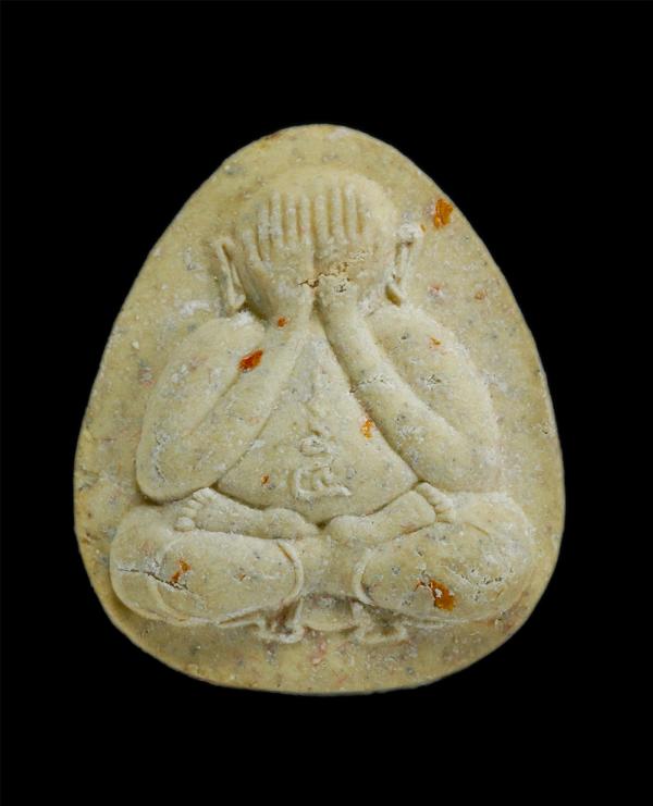 พระปิดตาเสาร์​ 5​ วัดคงคา ต.บางม่วง อ.บางใหญ่ จ.นนทบุรี ปี 2536 หลวงพ่อประภาส ปภาโส ได้รวบรวมมวลสารผงวิเศษจาก พระอาจารย์ต่าง ๆ หลา [..] | https://kamulet.in.th