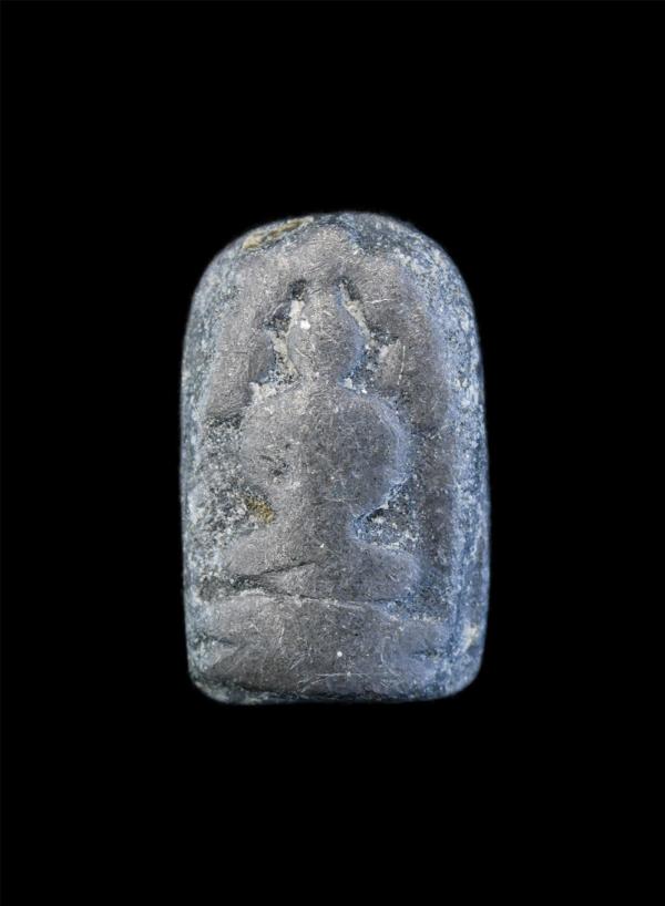 พระนาคปรกมะขาม หลังเรียบ เนื้อตะกั่วเก่า ไม่ทราบการจัดสร้าง | https://kamulet.in.th