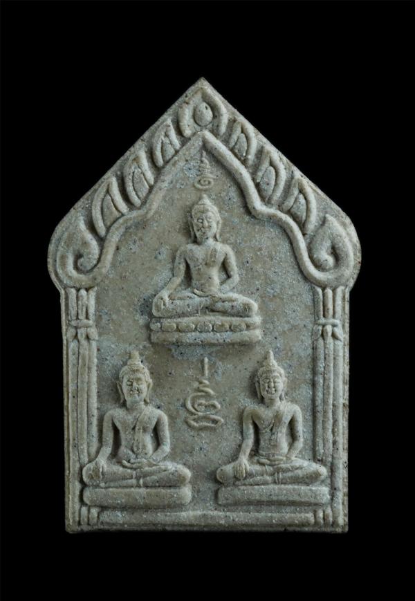 พระขุนแผน สมเด็จสามพี่น้อง หลวงพ่อวัลลภ ญาณวโร วัดรชตคีรี อ.ภูเวียง จ.ขอนแก่น ปี 2555 เนื้อผงพุทธคุณ ผงว่าน พระเก่าสวย สร้างน้อยหา [..] | https://kamulet.in.th