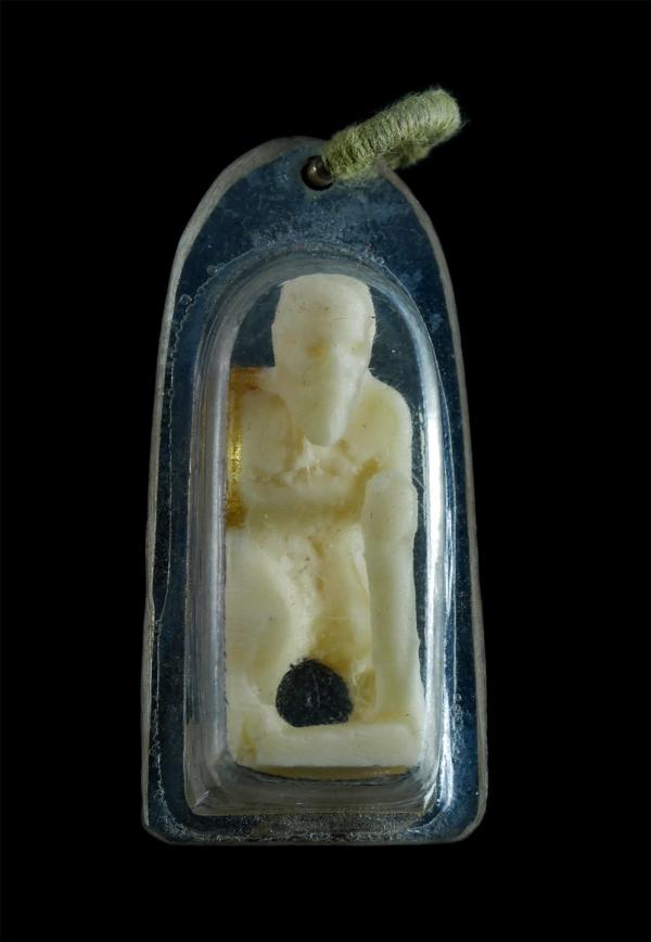 ชูชกแบกถุงทอง เรียกทรัพย์ หลวงพ่อเอิบ วัดหนองหม้อแกง(วัดซุ้มกระต่าย) อ.สรรพยา จ.ชัยนาท ศิษย์เอกหลวงพ่อผินะ วัดสนมลาว เจ้าของตำหรับ [..] | https://kamulet.in.th