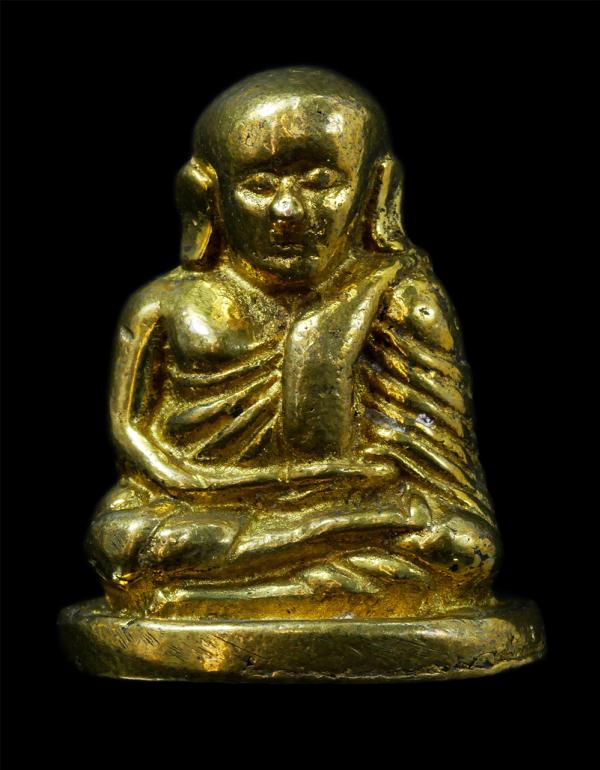 รูปหล่อหลวงพ่อเงิน วัดบางคลาน จ.พิจิตร รุ่นพระของขวัญ ปี2538 กฐินสามัคคีบุญพระคุ้มเกล้า ปี2538 ปลุกเสก 2 วาระ ที่วัดบางคลาน จ.พิจิ [..] | https://kamulet.in.th