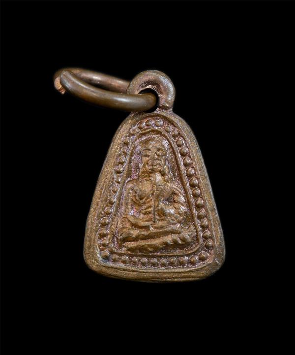 เหรียญจอบจิ๋ว หลวงพ่อเงิน วัดบางคลาน จ.พิจิตร ขนาดเล็กมาก เนื้อทองแดง พระเก่าสวย | https://kamulet.in.th