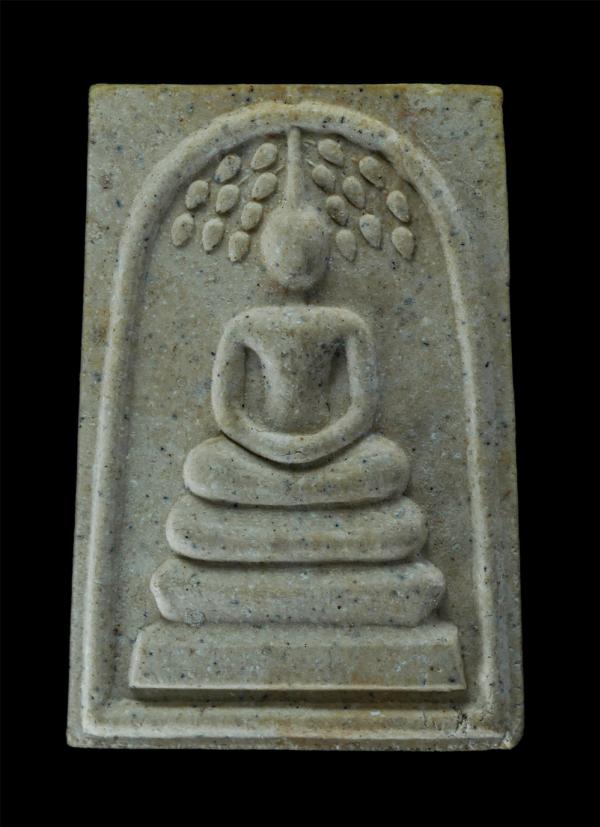 พระสมเด็จปรกโพธิ์ รุ่นมหาเศรษฐี หลังแสตมป์ ร.๕ มหาราช สมทบทุนสร้างอุโบสถ วัดหัวลำโพง กรุงเทพฯ ปี2536 พิธีใหญ่ หลวงพ่อเกษม เขมโก  ห [..] | https://kamulet.in.th