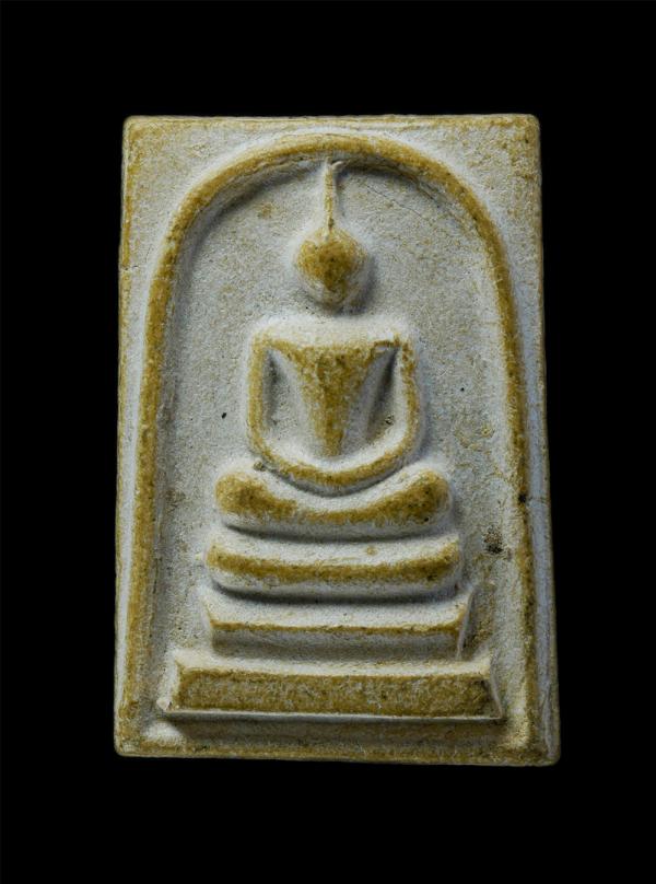 พระสมเด็จ วัดถนนกะเพรา ต.เนินฆ้อ อ.แกลง จ.ระยอง หลวงปู่ละเมียด สุริชาโน , หลวงพ่อพยอม สุธีโร เนื้อผงพุทธคุณ ผงว่าน พระเก่าสวย มวลส [..] | https://kamulet.in.th