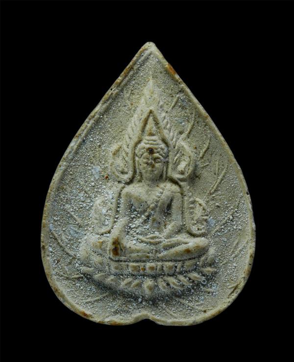 พระพุทธชินราช เนื้อผง หลวงปู่เจิม พุทฺธวังโส(พระครูวิมลสีลาจาร) วัดหนองน้ำขุ่น อ.แกลง จ.ระยอง เนื้อผงพุทธคุณ ผงว่าน พระเก่าสวย มวล [..] | https://kamulet.in.th