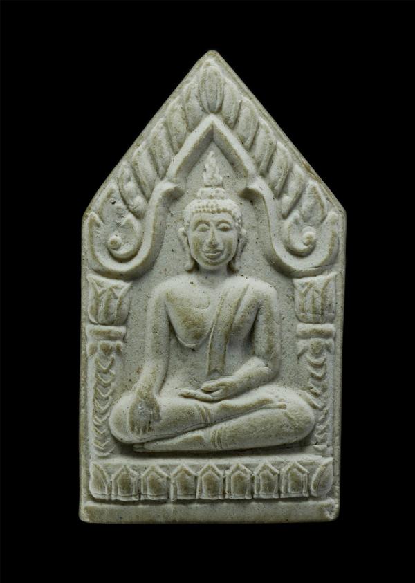 พระขุนแผนบ้านกร่าง หลังกุมารทอง หลวงพ่อคำรณ คุณสมฺปนฺโน รุ่นเมตตามหาลาภ ปี2556 เนื้อผงพุทธคุณ ผงว่าน ผงกรุเก่า วัดบ้านกร่าง อ.ศรีป [..] | https://kamulet.in.th