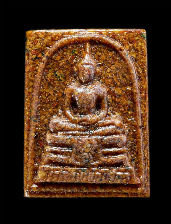 หลวงพ่อโสธร เนื้อกระเบื้องหลังคาโบสถ์(หลังเก่า) วัดโสธรวรารามวรวิหาร จ.ฉะเชิงเทรา รุ่นแรก ปี2537 หลวงพ่อพระพรหมคุณาภรณ์ (ด.เจียม ก [..] | https://kamulet.in.th